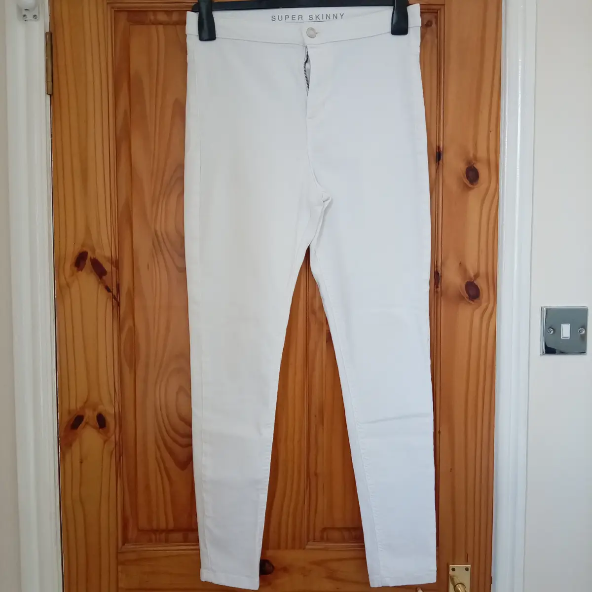 M&S Women's Super Skinny White Stretch Jeans – Size 12 – Excellent Condition