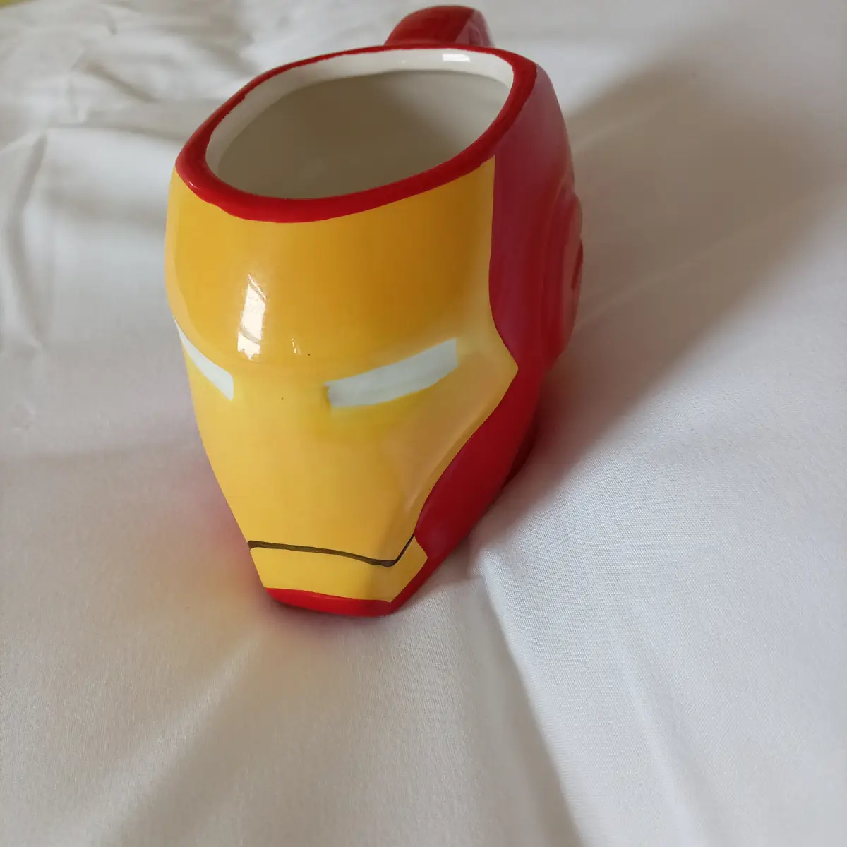 Marvel Iron Man 3D Sculpted Ceramic Mug Helmet Shaped Ironman Mug