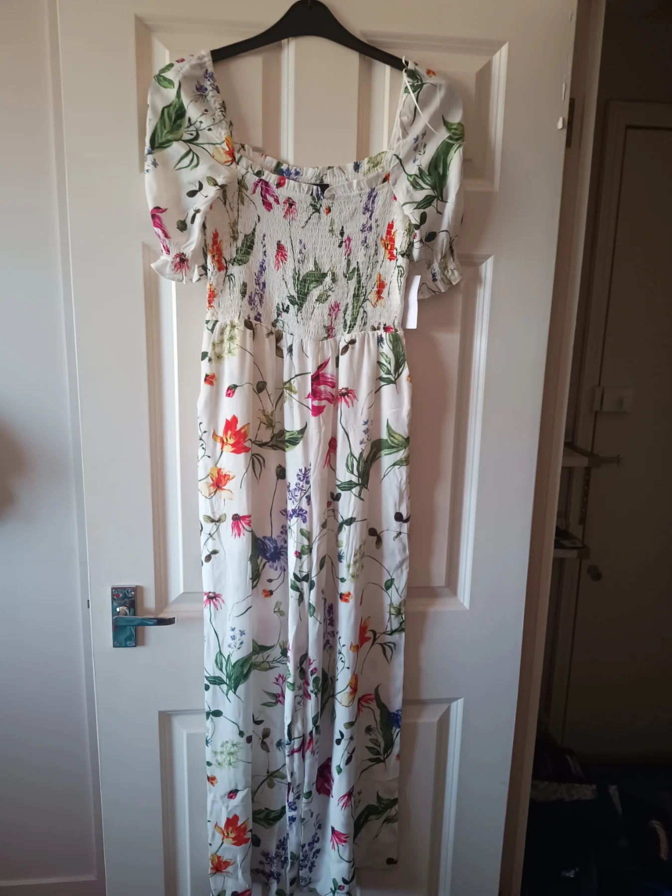 Phase eight size 6 beautiful floral print summer jumpsuit BNWT new with tags