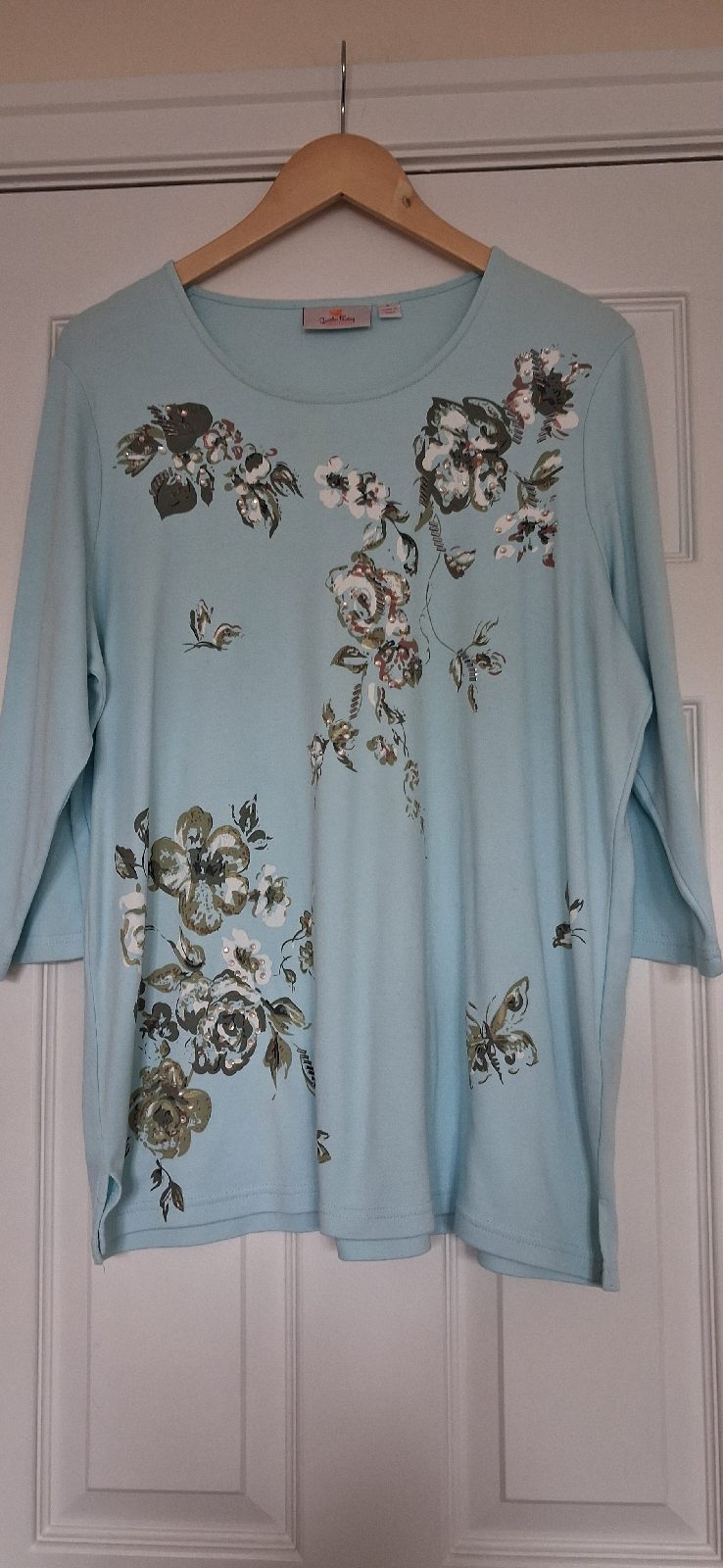 Quacker Factory Light Blue Floral Embellished 3/4 Sleeve Top - Size L