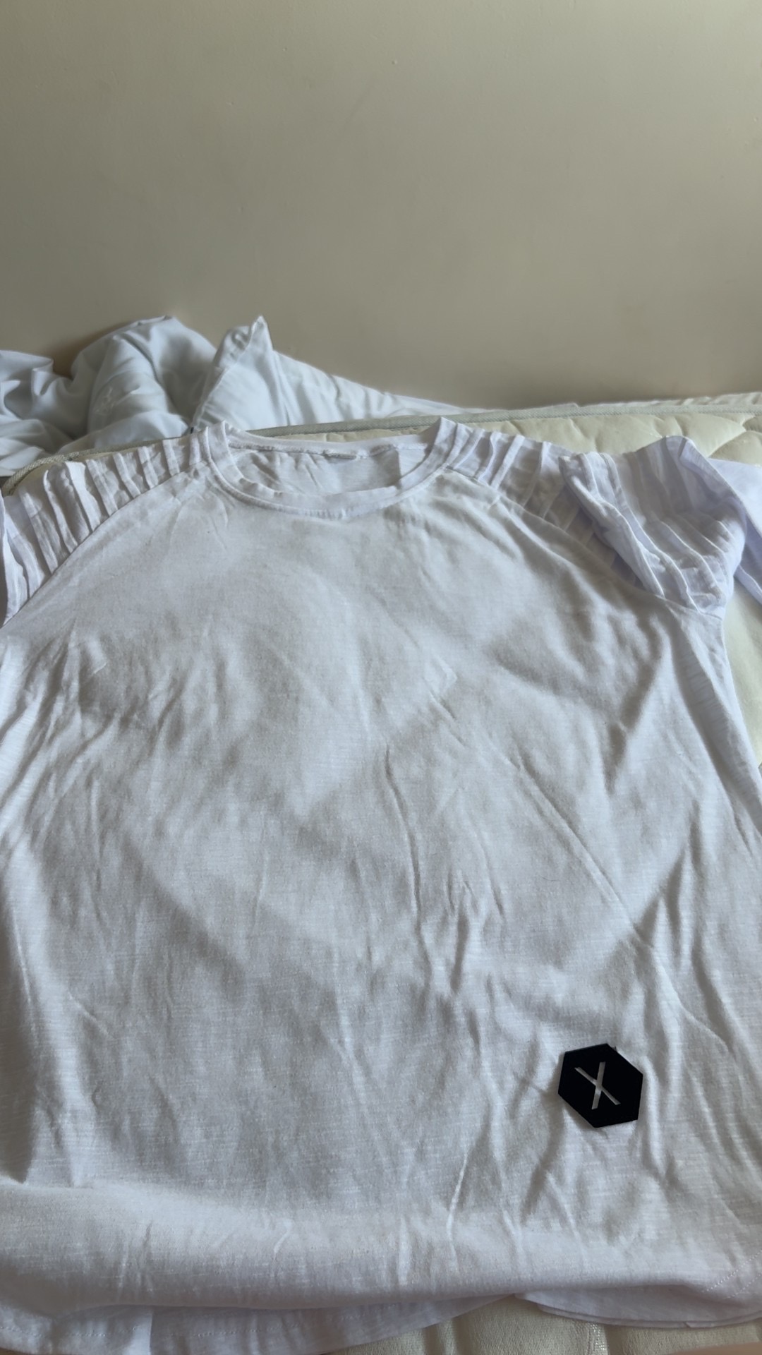 Men’s Long Sleeved T-Shirt