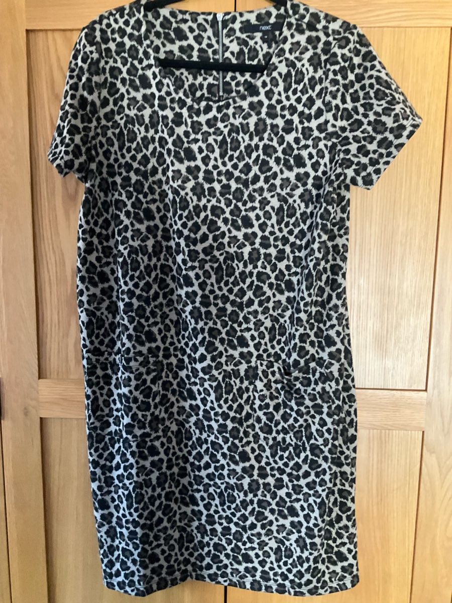 Next Animal Print Jersey Short Sleeve Dress with Pockets size 18