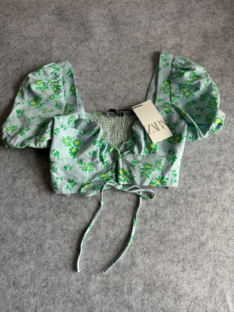 NEW Zara Women’s Blue Linen Blend Floral Crop Top Size Small