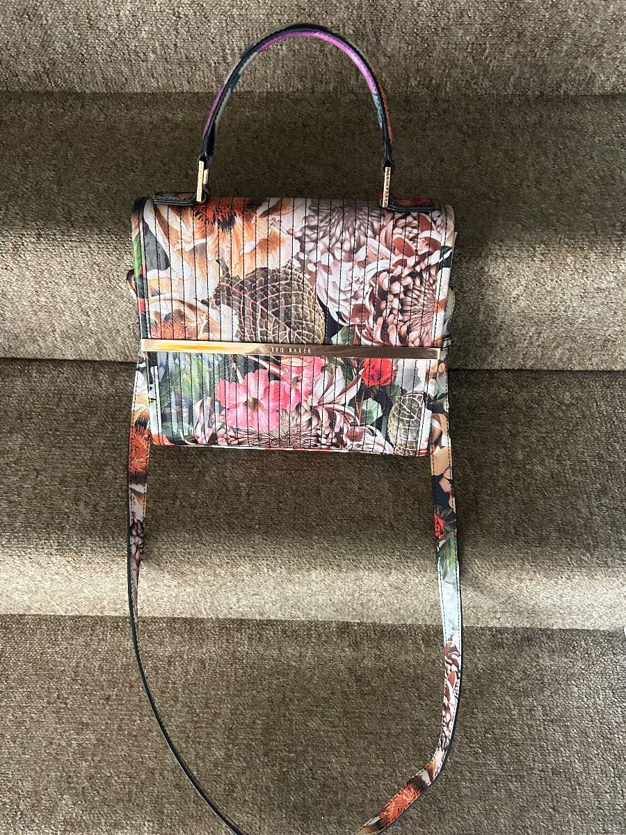 Ladies, beautiful Ted Baker floral bag.