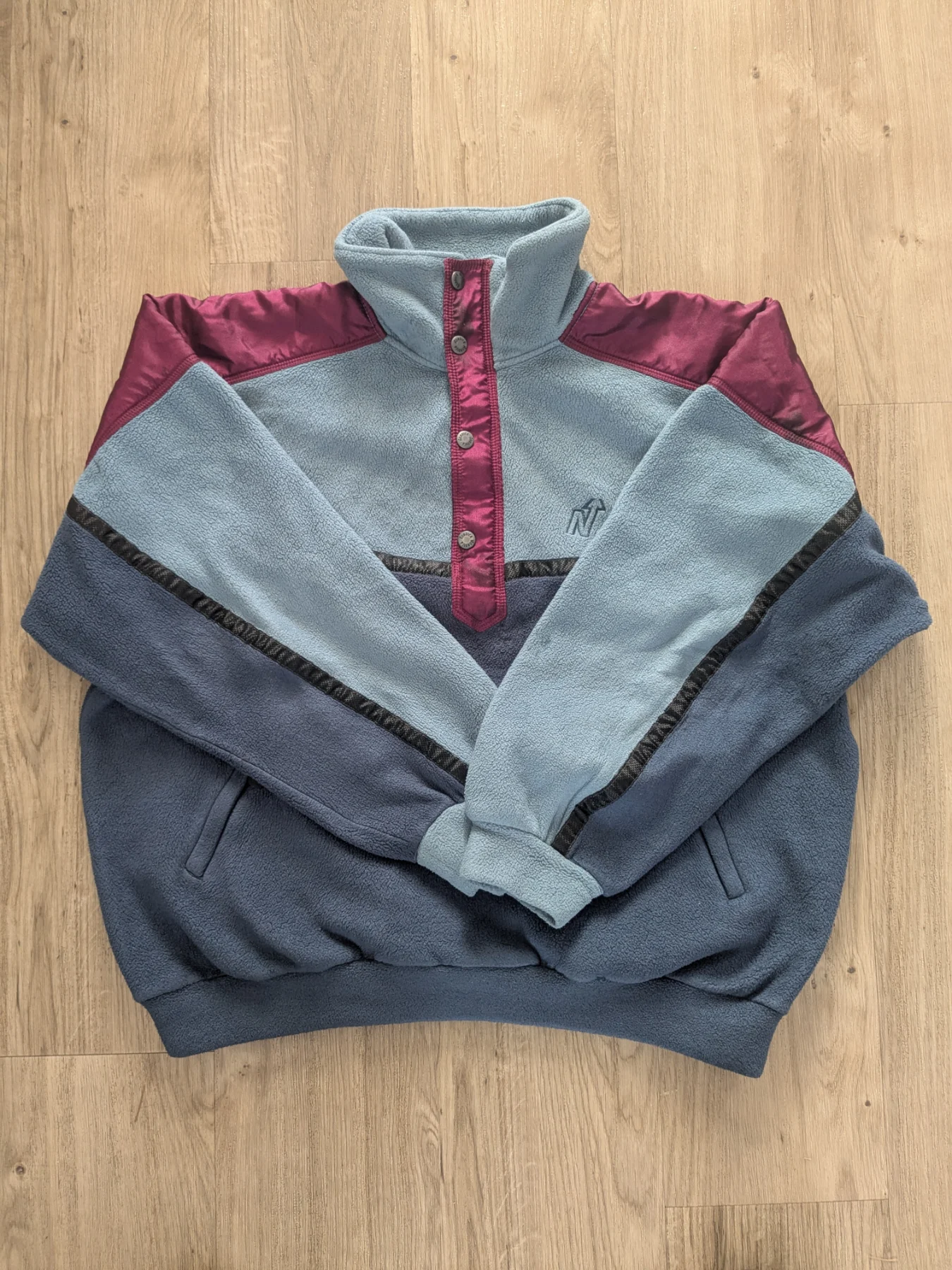 Nordica Blue Burgundy Fleece 1/4 Snap Mock Neck