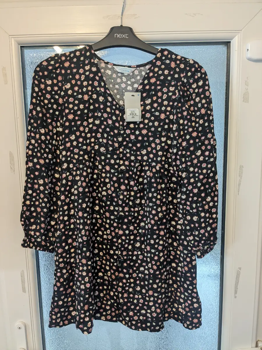 Primark Girls Black Floral T-Shirt Dress 9-10 Years Long