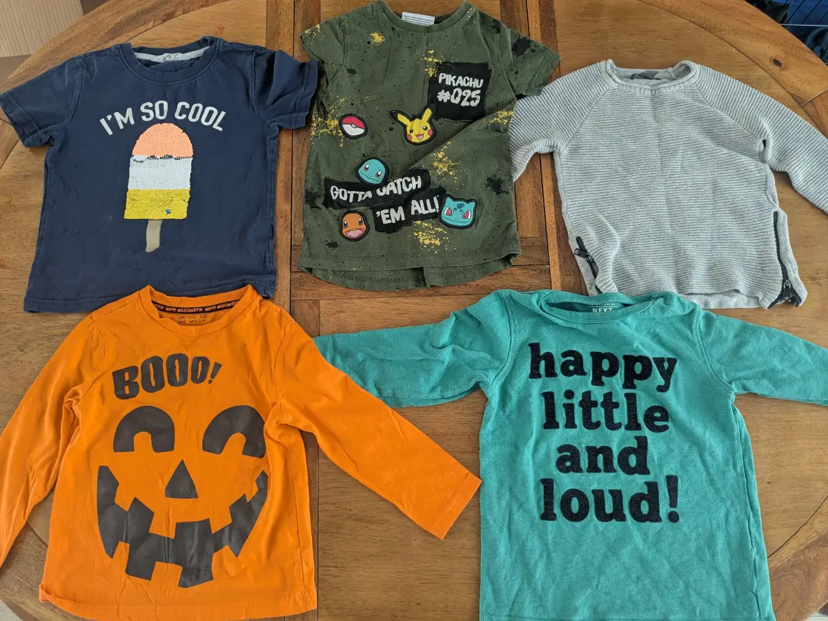 X5 bundle kids (boys) t shirts aged 4-5