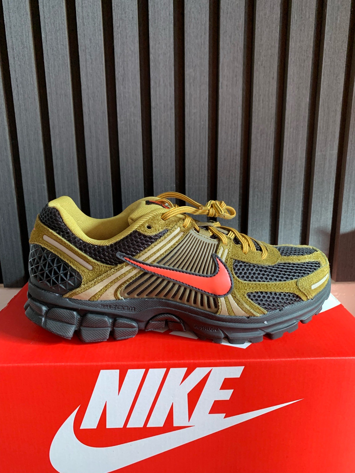Nike Vomero 5 PRM