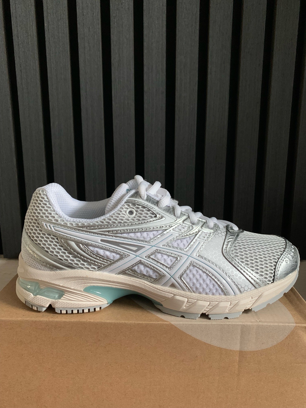 ASIC Gel DS 14