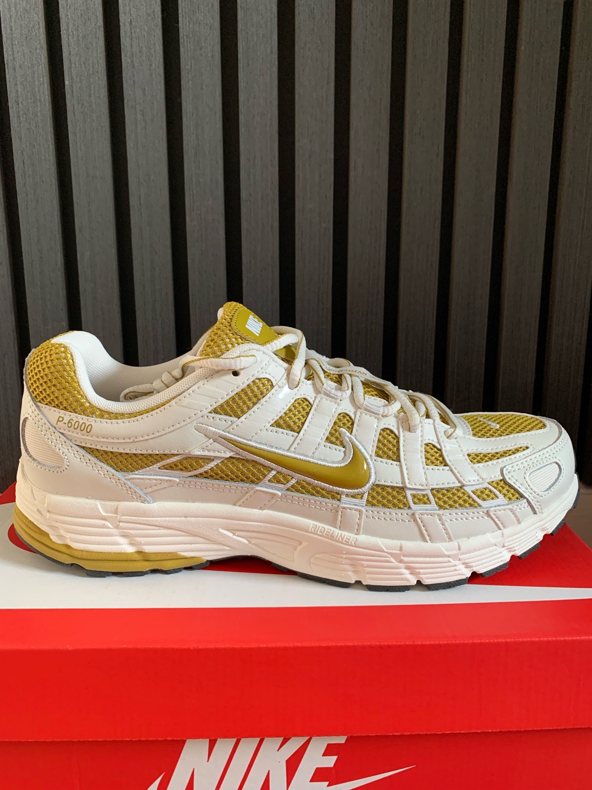 Nike P6-000