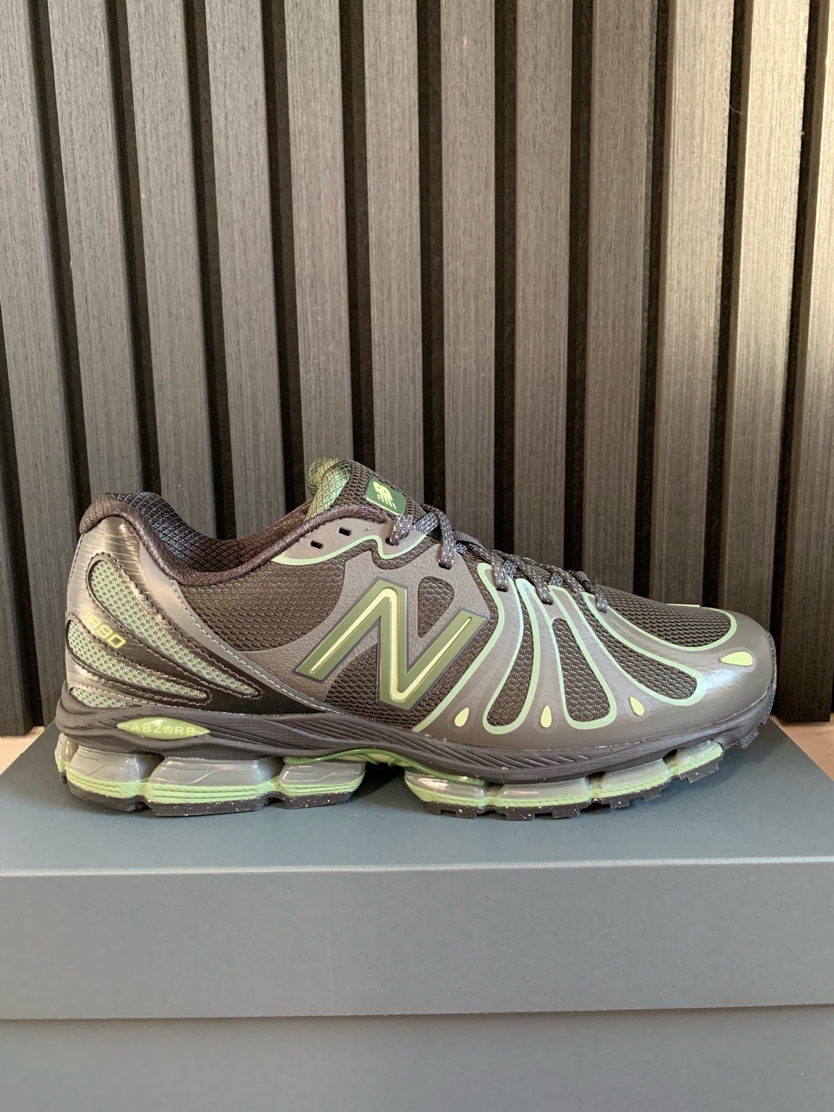 New Balance Abzorb 1890 .