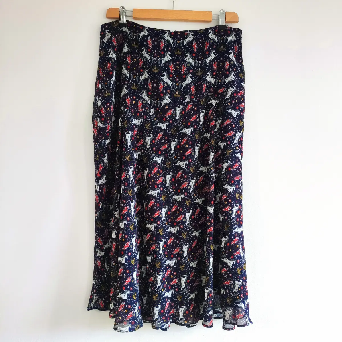 Boden Long Midi Skirt Size 14 Union Jack Flag Crown British Red White Blue Patriotic