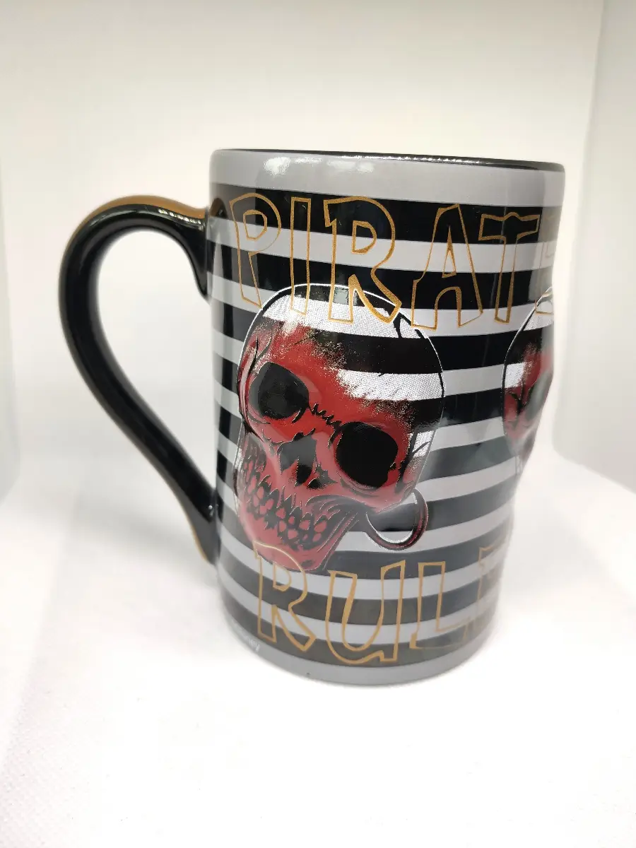 Disney Store Pirates of the Caribbean 3D Mug RARE Large Pirates Rule Skull Black