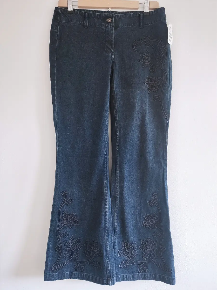 Vintage Y2K H&M "Hennes" Embroidered Flared Jeans Size 12 NWT 100% Cotton Bootleg