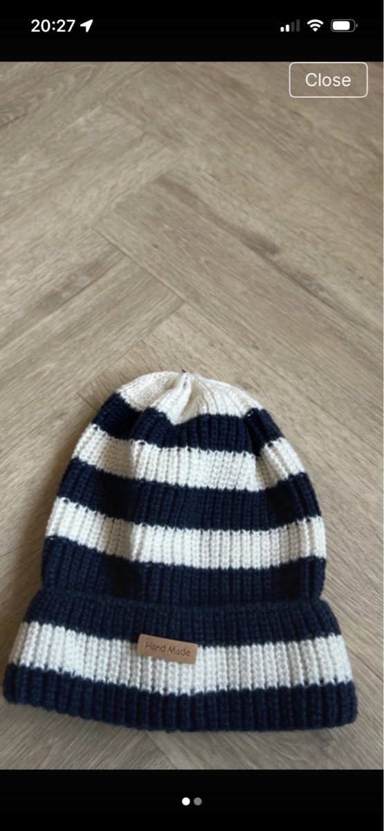 Striped beanie one size