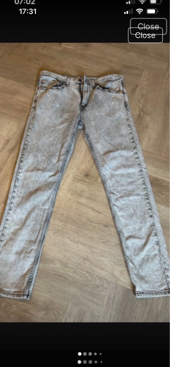 Men’s Levi’s grey tapered slim fit jeans size W34 L32