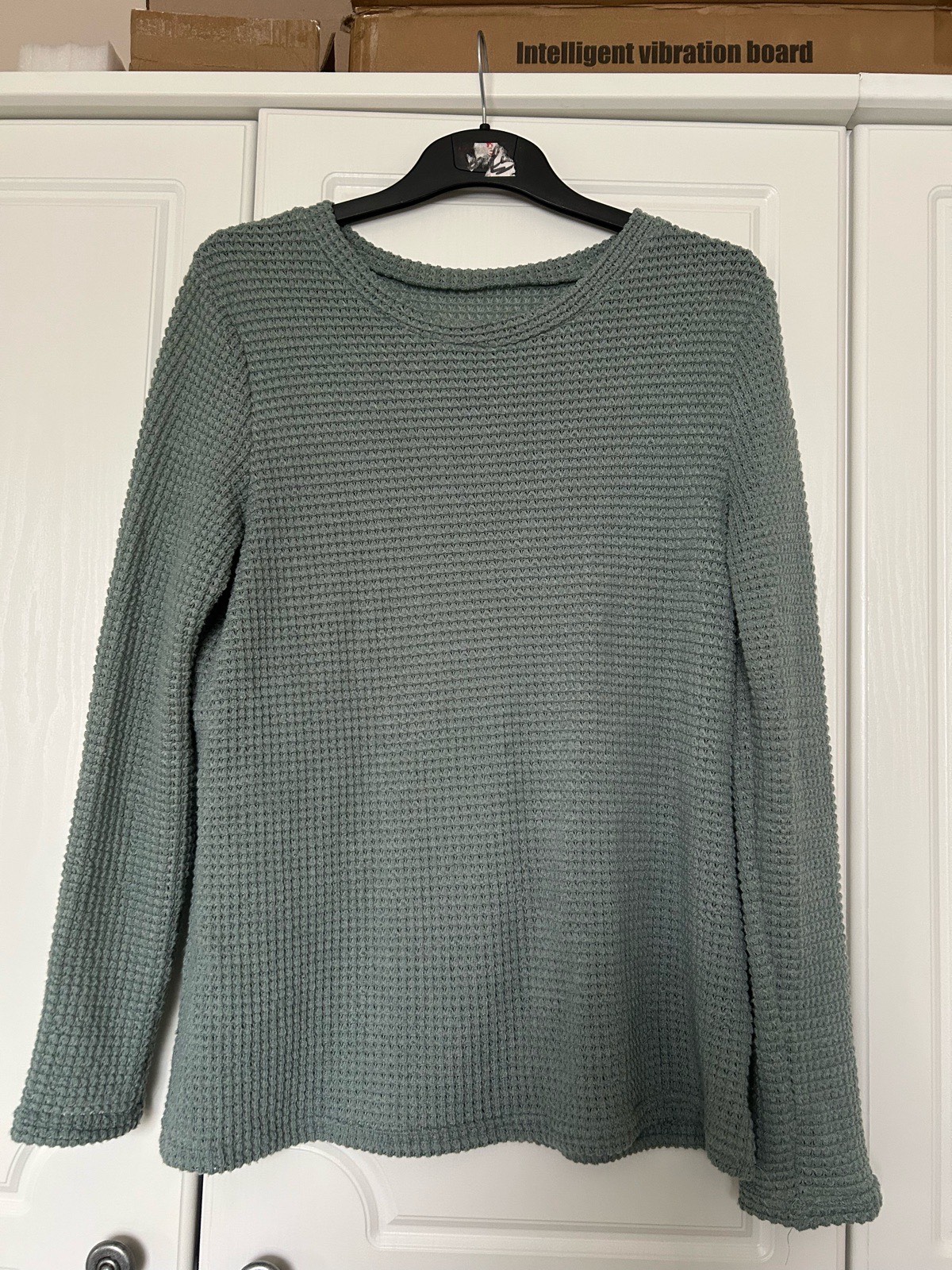 Sage green fine knit jumper size 12-14