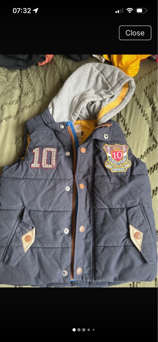 Boys Next gilet aged 3-4