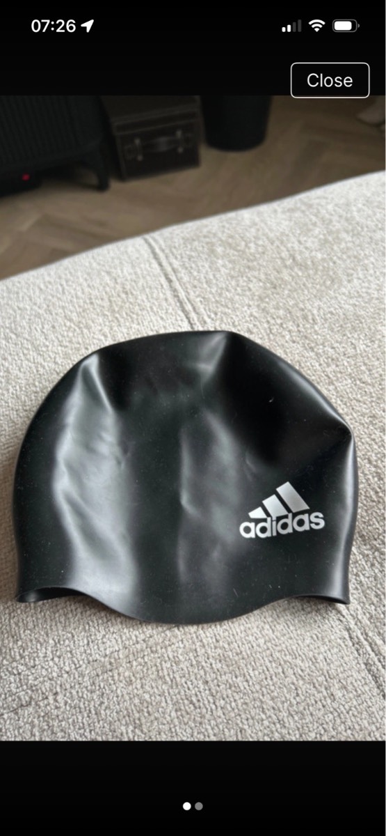 Adidas child’s swimming cap