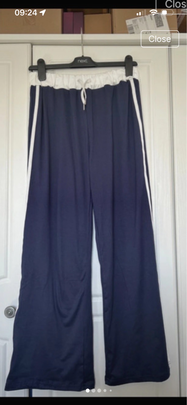 Ladies jogger style pants size 12-14