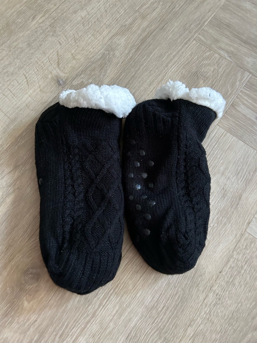 Slipper socks size 5-8