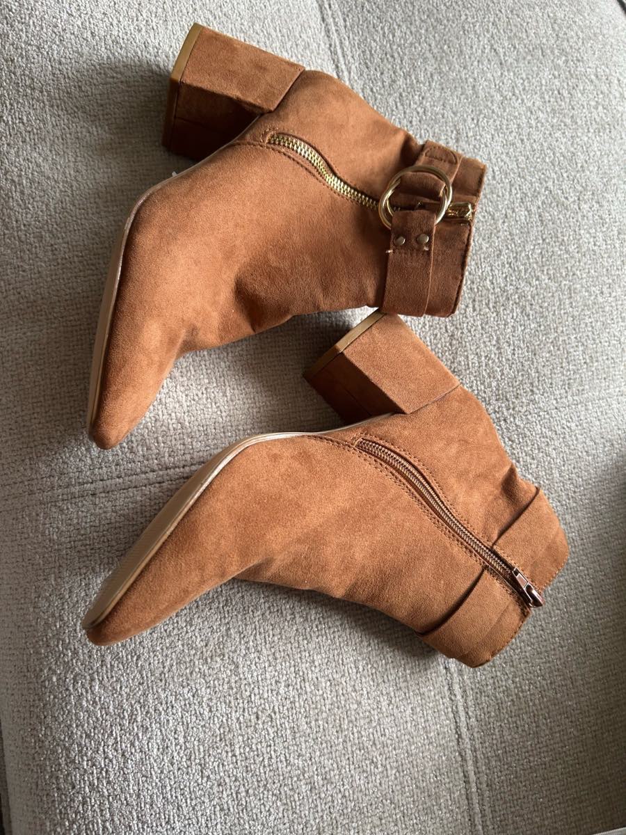 Dorothy Perkins tan suedette ankle boots size 5