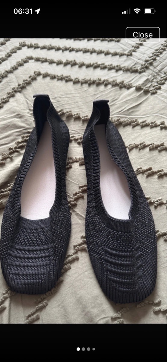 Black woven ballet style pumps size 5