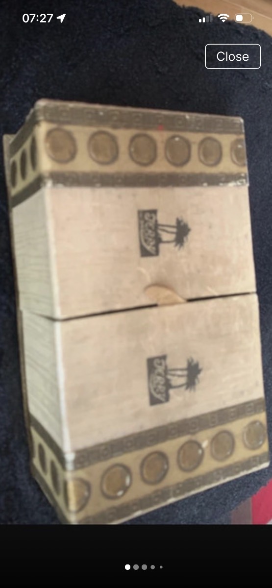 Vintage Terrys Thistle chocolate box