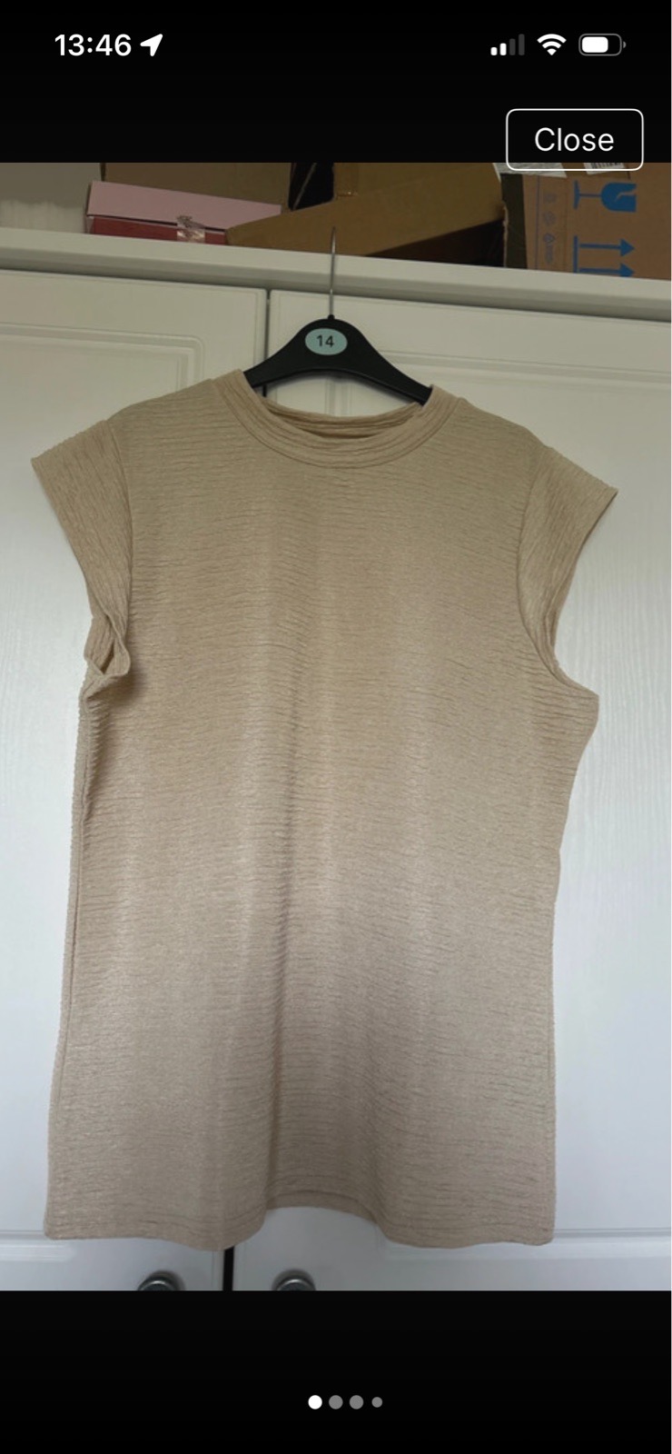 Ladies cap sleeved top size 12-14