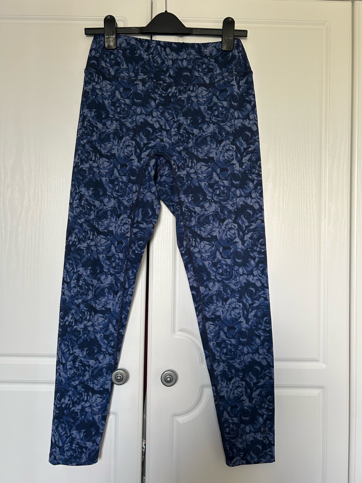 Gym Locker leggings size M 12-14
