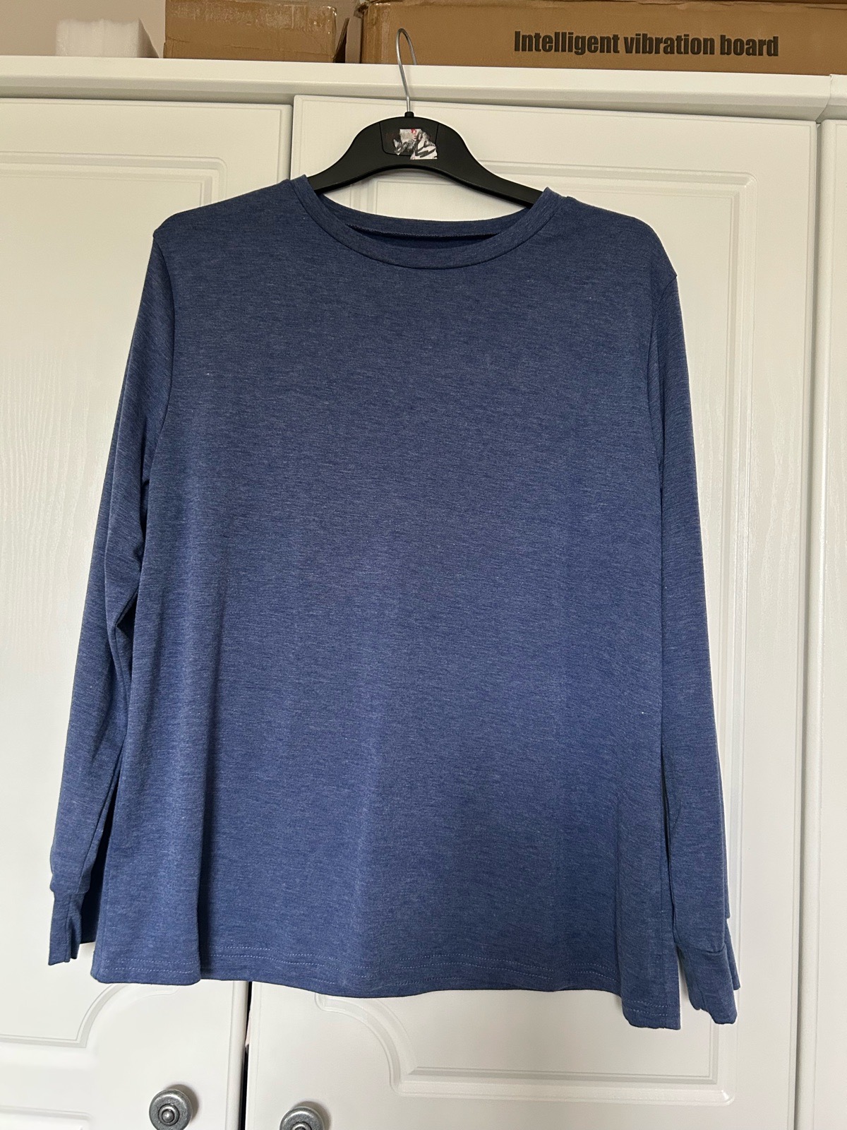 Ladies long sleeved t shirt size 12-14