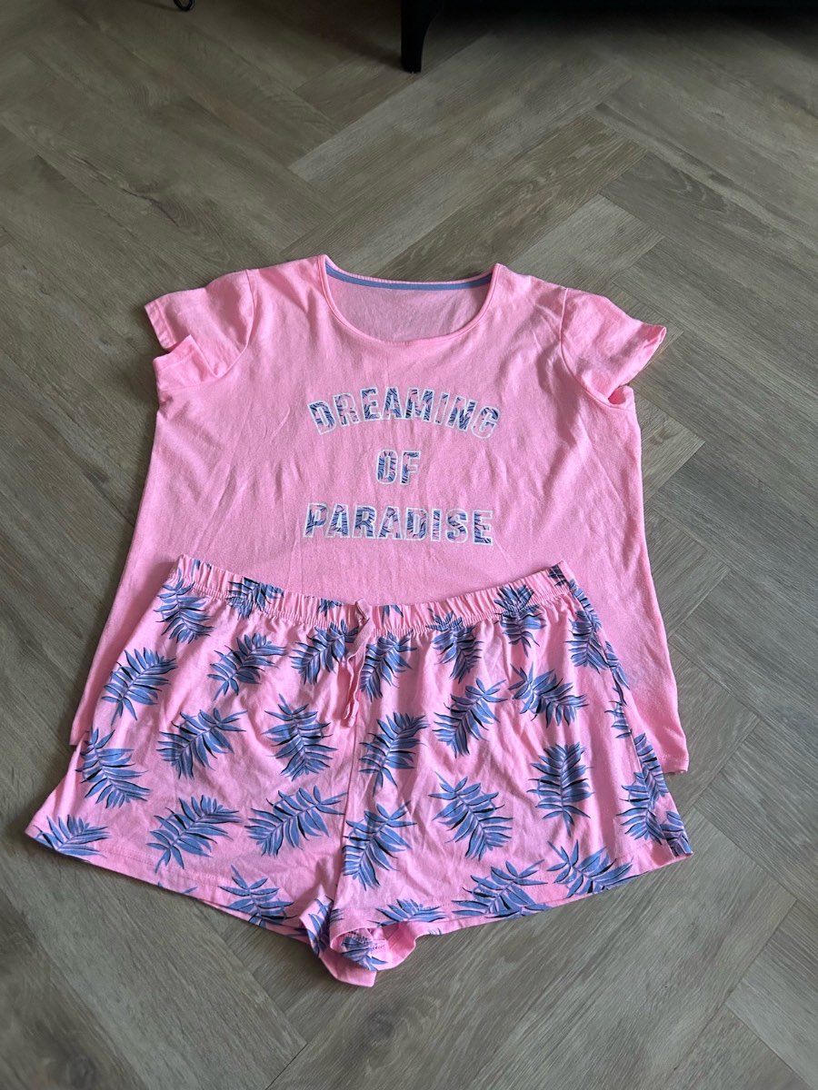 Shorts & top cotton mix pjs size 16-18