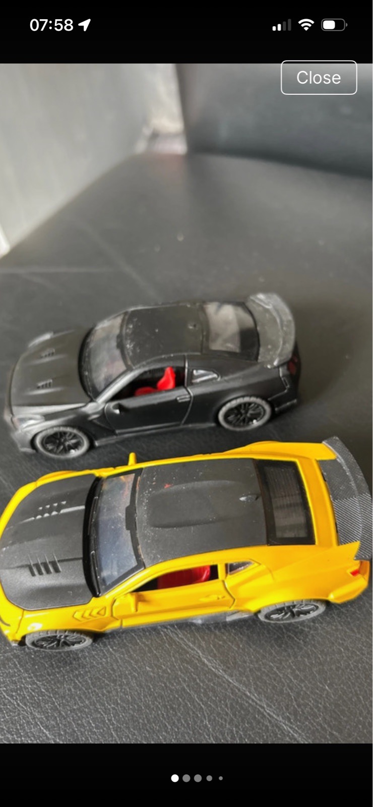 2 x model cars