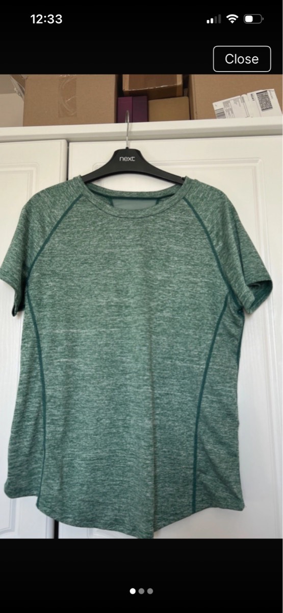 Ladies gym top size L 12-14