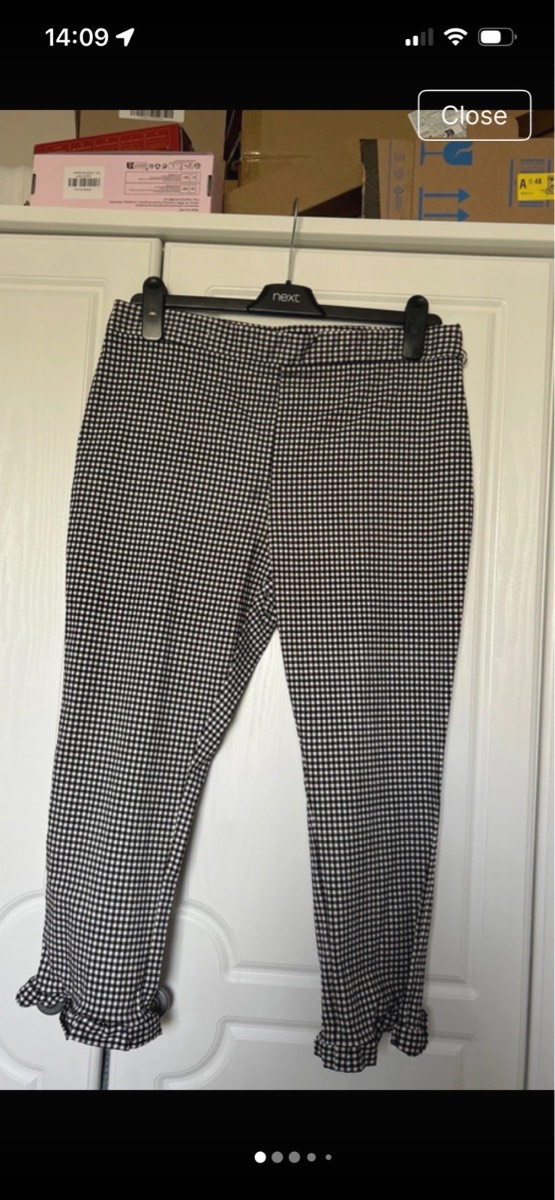 3/4 gingham summer stretchy pant size 14