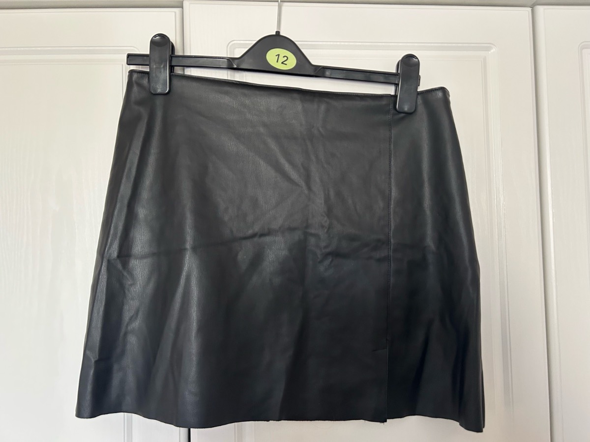 Primark faux leather black skirt size 12