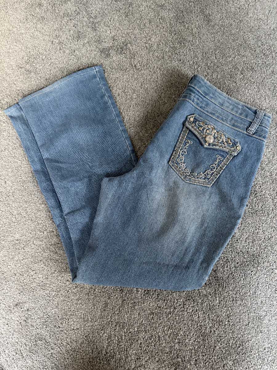 low rise blue jeans