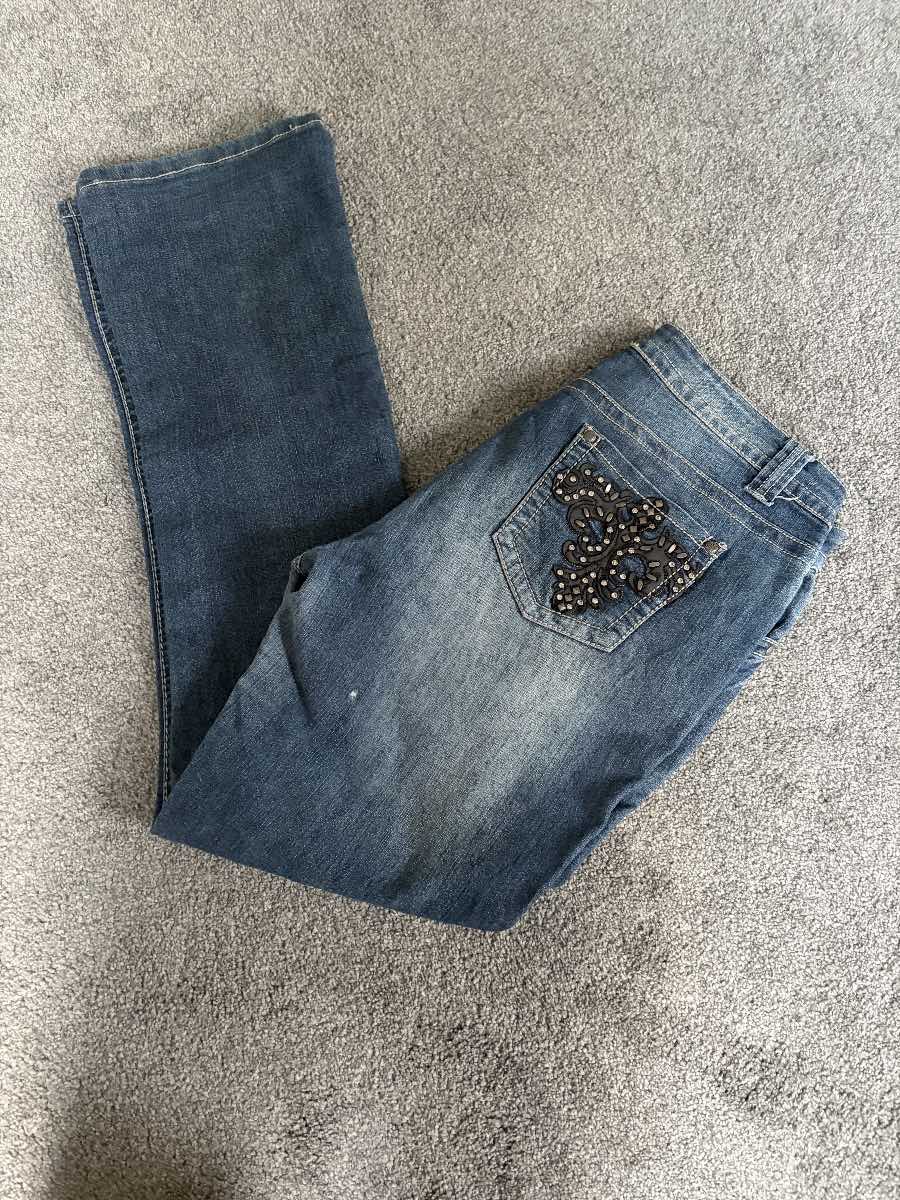 Low rise embroidery jeans