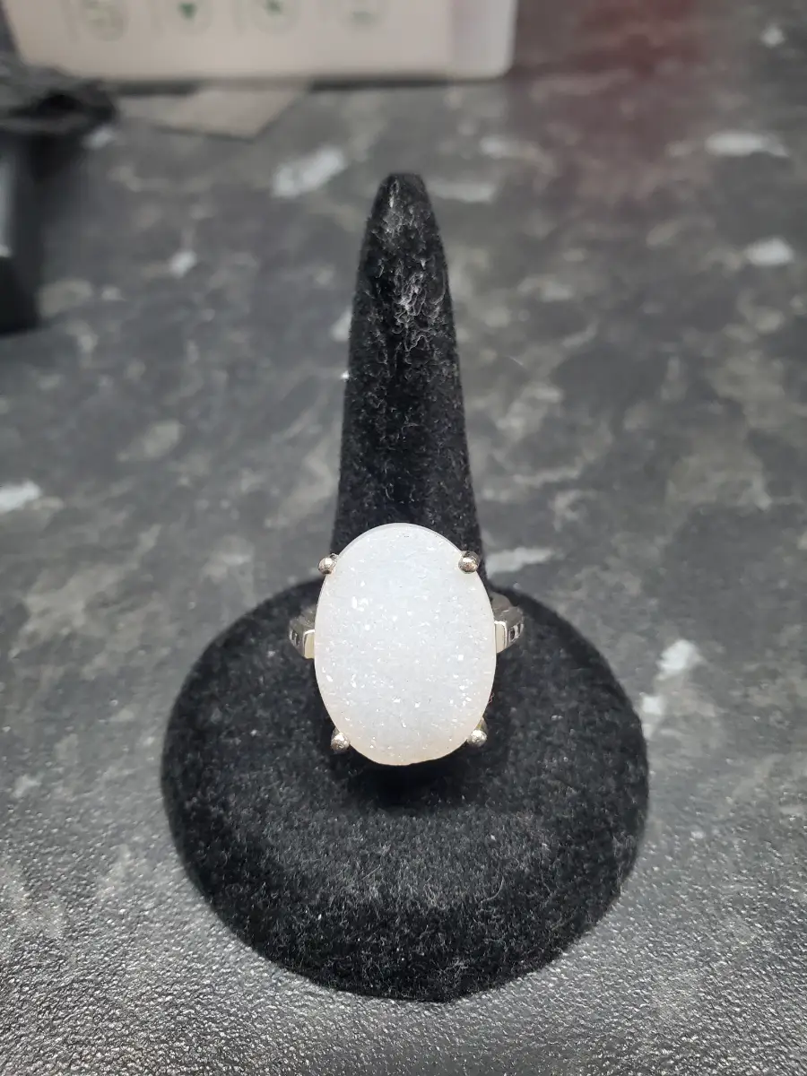 White &white Topaz Sterling Silver Ring size L