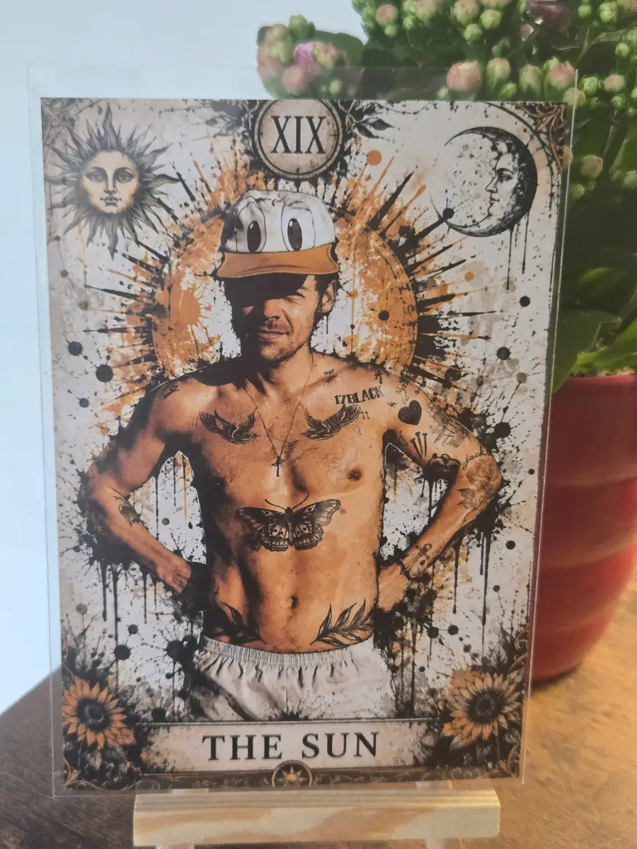 Harry Style Tarot Card 6" X 4" Photo Print - Photo Protector Included
