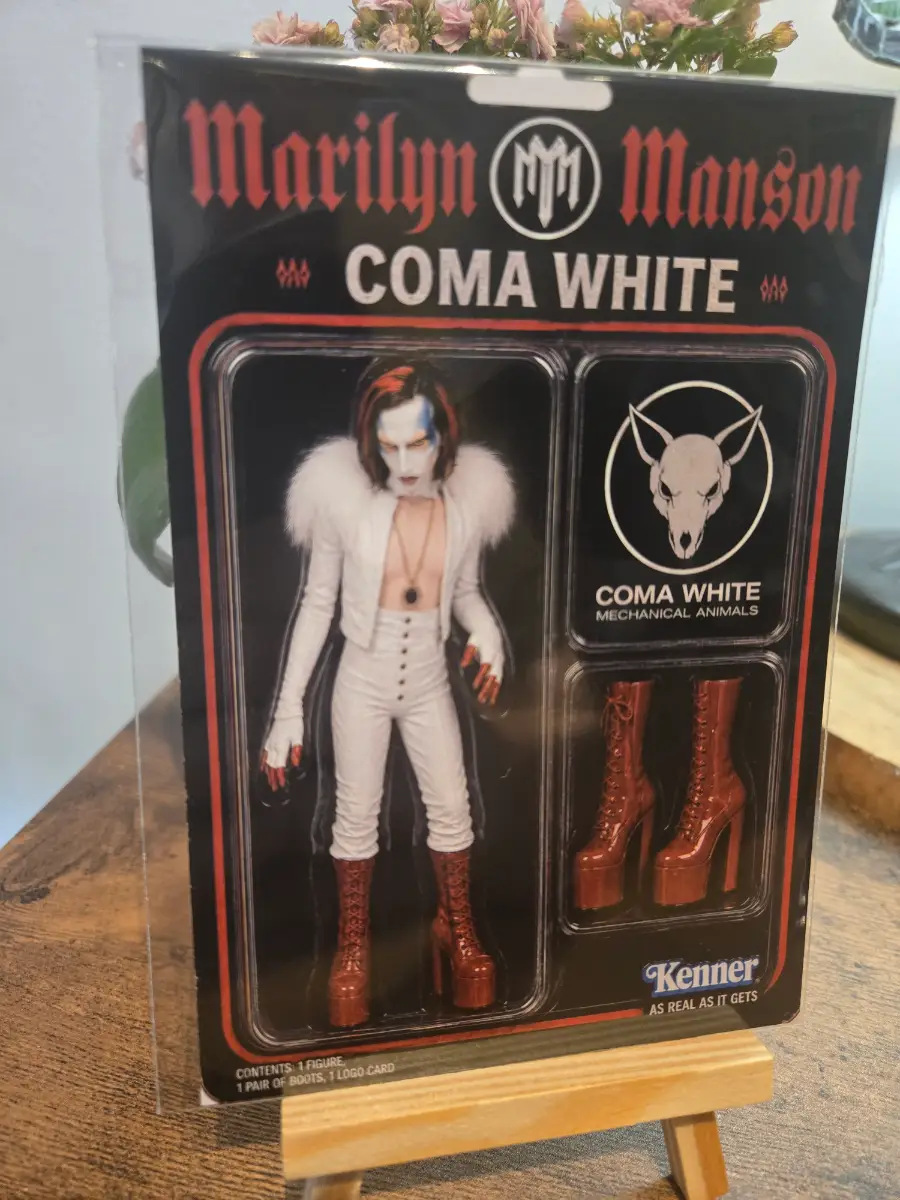 Marilyn Manson "Coma White" Figure Art 6" X 4" Photo Print - Photo Protector Included