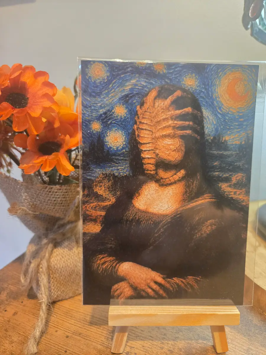 Aliens Face hugger Mona Lisa 6" X 4" Photo Print - Cover sleeve included