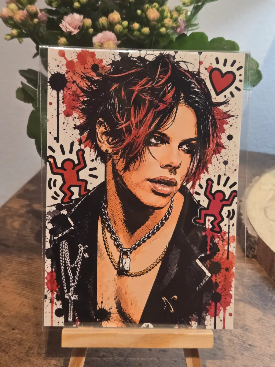 Yungblud Keith Harring Style 6" X 4" Photo Print - Photo Protector Included