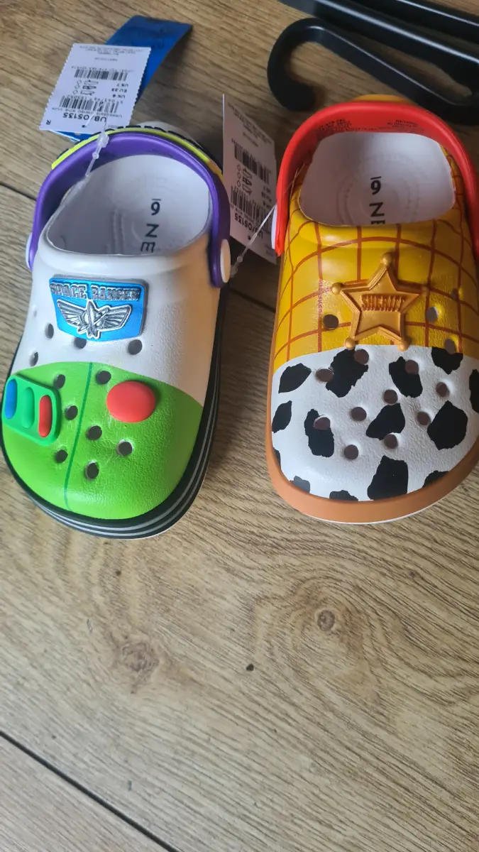 Buzz & Woody Next Toy Story Summer Crocs