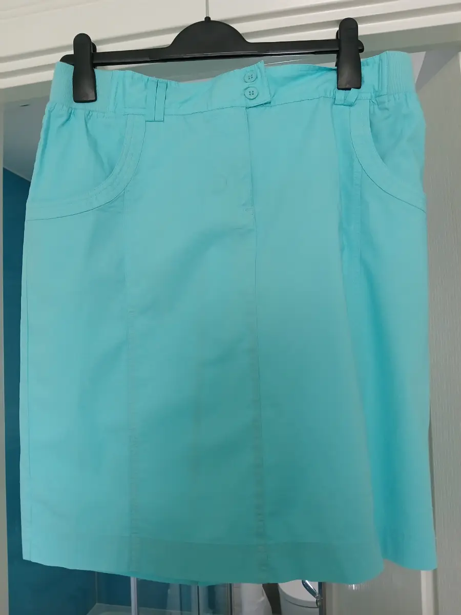 Easy style slip on skirt