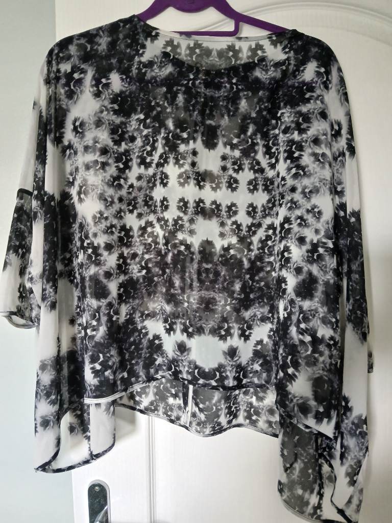 Ted baker floaty top