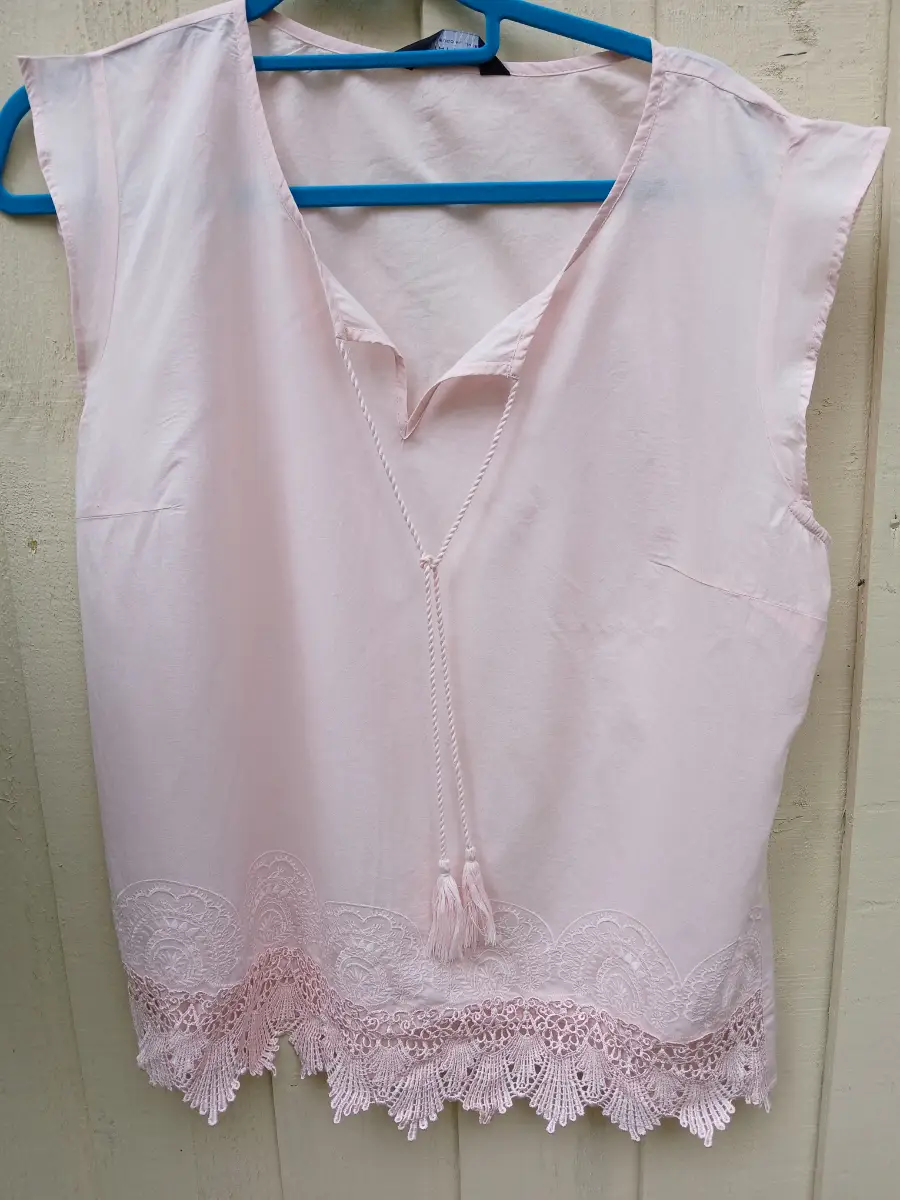 Dorothy perkins size 18 summer top
