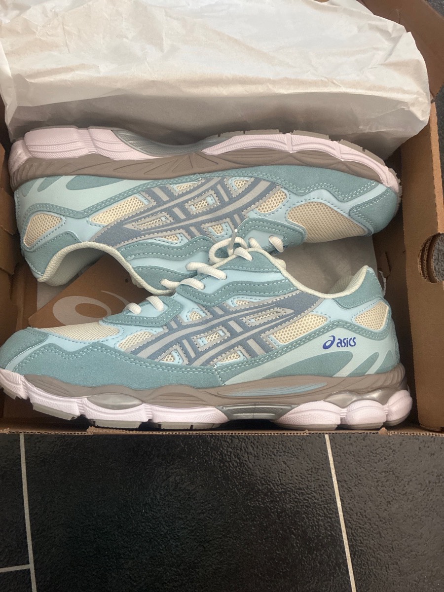 ASICS blue white size 10
