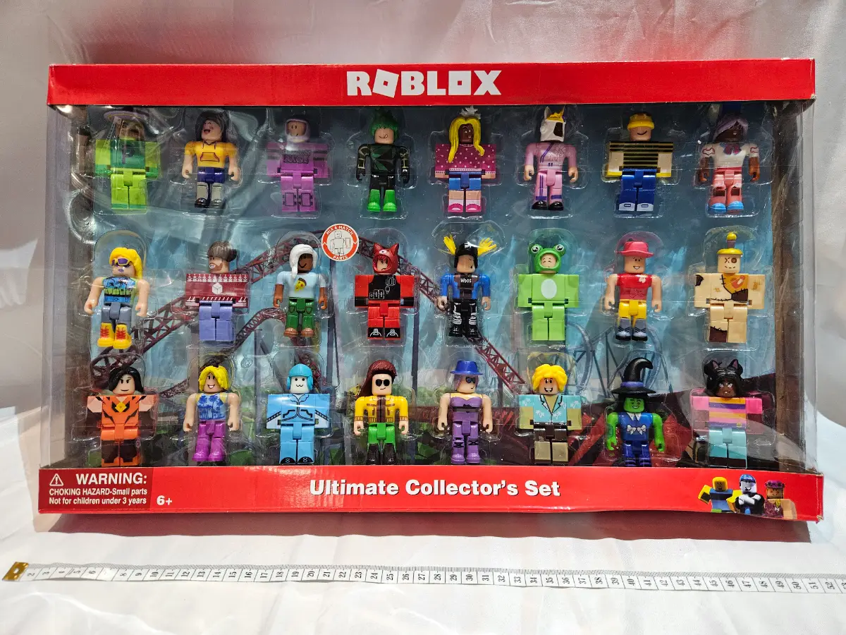 Roblox Figures 24pc giant mega set toys brand new