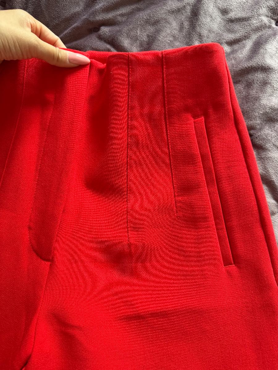 Zara size 10